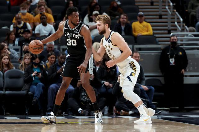 1639021713351095693.jpg GettyImages-1350902533-2048x1365.jpg